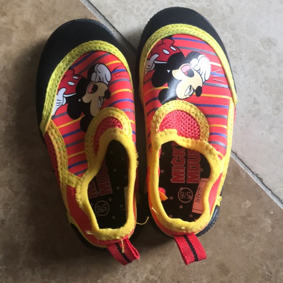mickey mouse water shoes